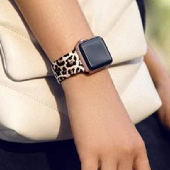 NEW Luxury Classic Leopard Apple Watch Band - Picture 5 of 6